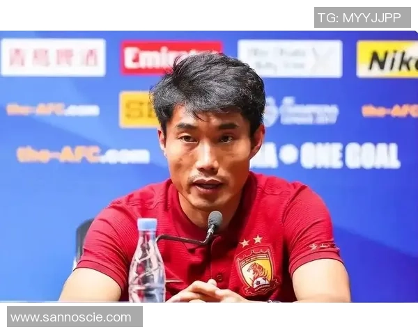 热衷于媒体曝光与话题制造的足球明星们的光鲜背后 热衷于媒体曝光与话题制造的足球明星们的光鲜背后